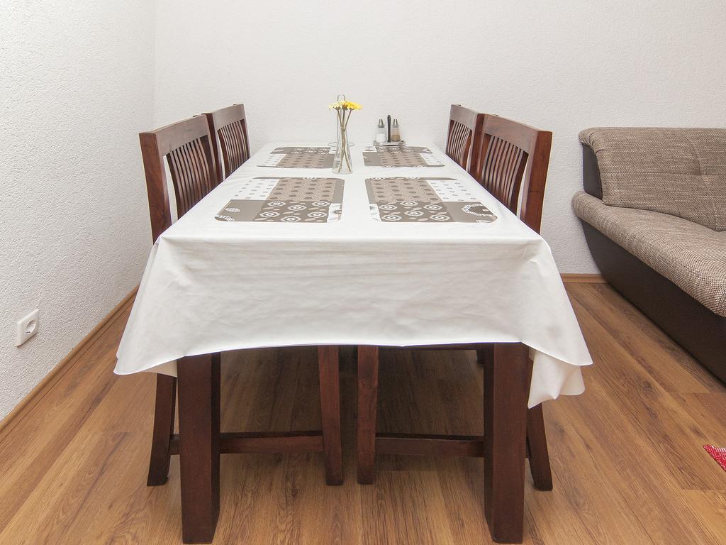 Old Town Apartment 91 プーラ 部屋 写真